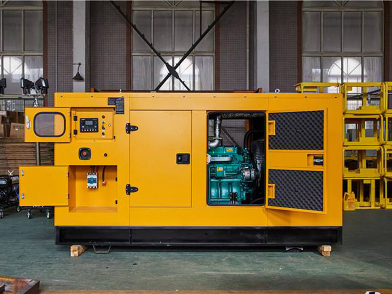 平安柴油发电机组是一种将柴油发动机与发电机组合在一起的发电设备,以下为你详细介绍