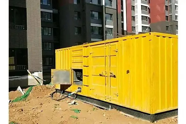 平安发电机租赁中燃油压力过低会对发动机的哪些部件造成损坏？