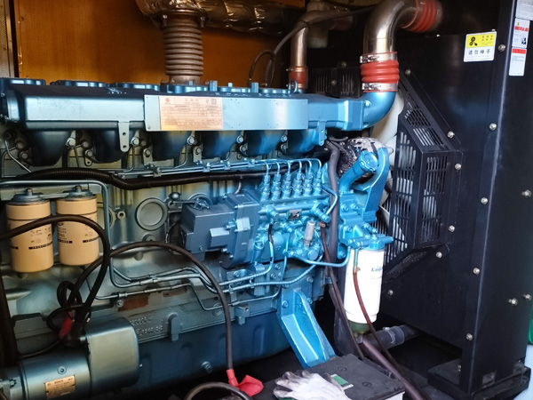 平安磷酸铁锂蓄电池的使用寿命与哪些因素有关？